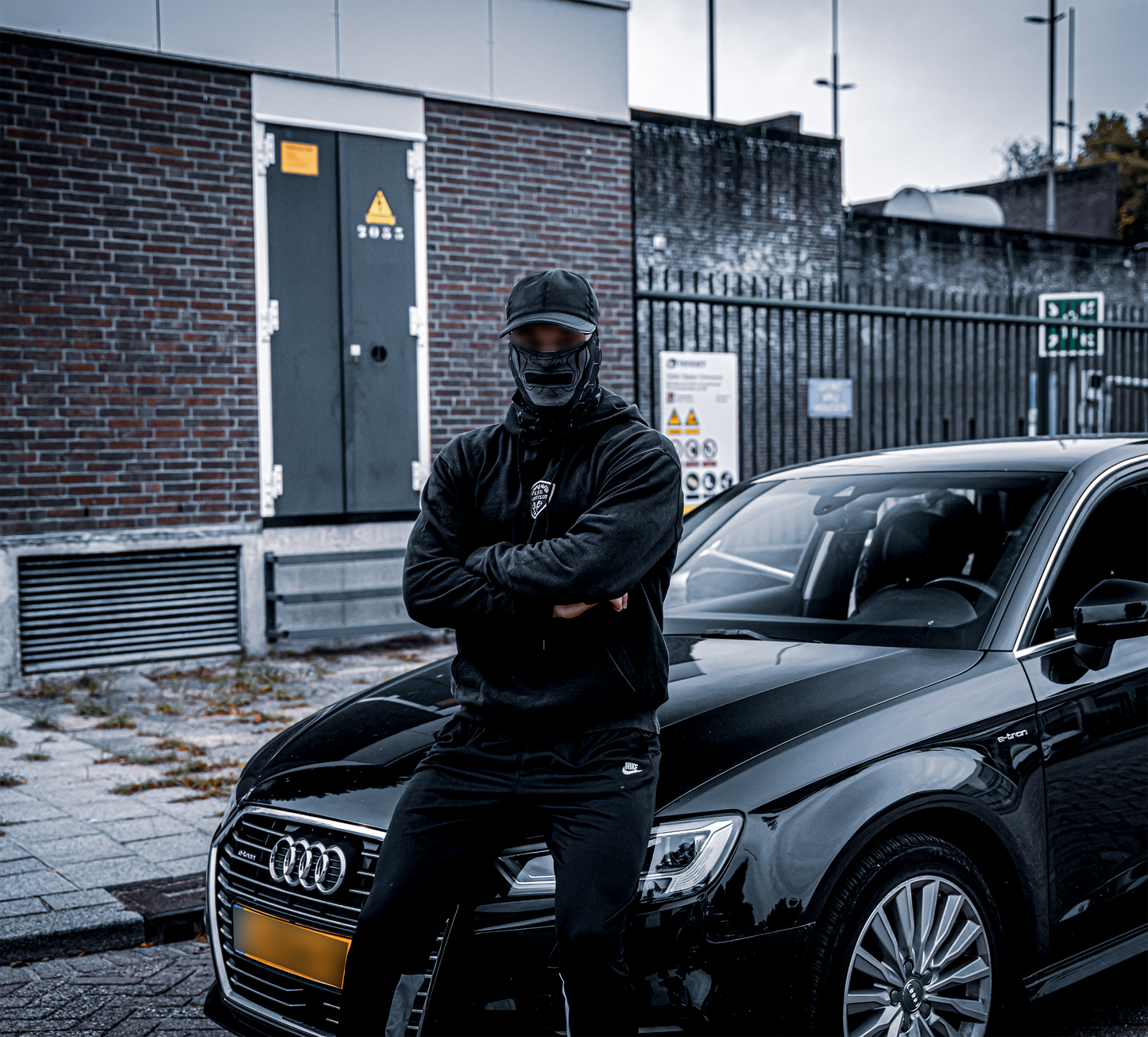 Rotterdam Radicals Urban Nekwarmer